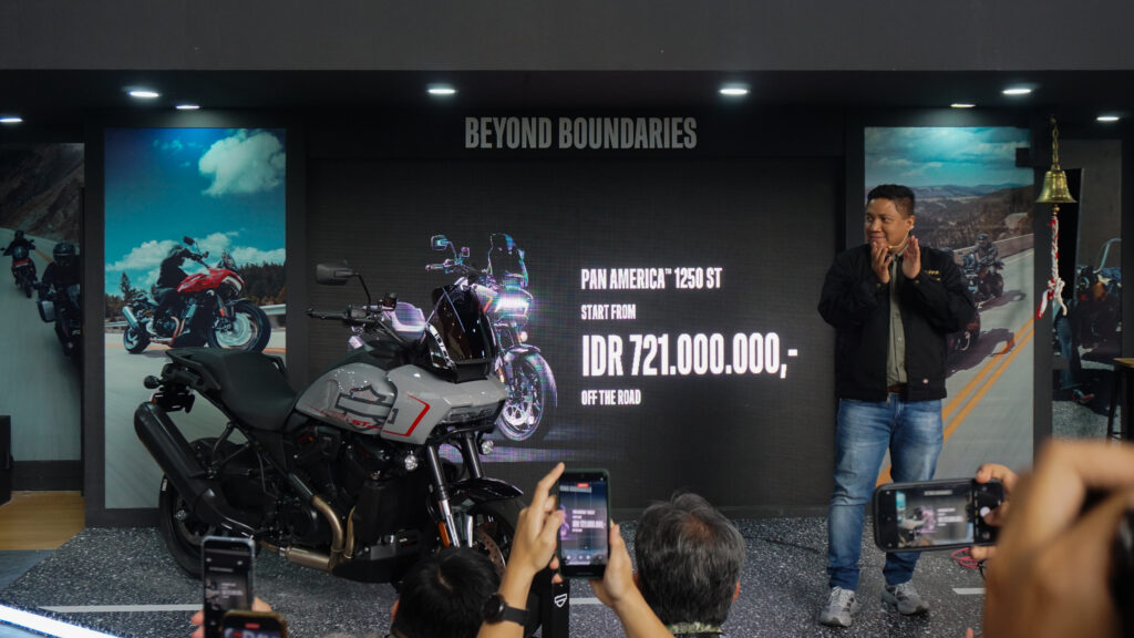 Harley-Davidson Pan America 1250 ST - Harga Mulai Rp 721 Juta!