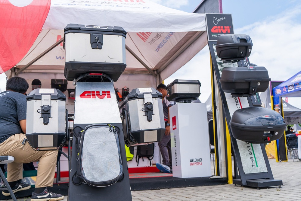 GIVI Indonesia di MAXi Day 2025 Sukses Meriahkan Perayaan 1 Dekade