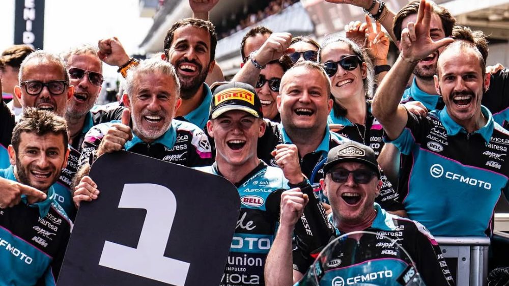 Hasil Kualifikasi Moto2 Catalunya 2025 Daniel Holgado Amankan Pole Position