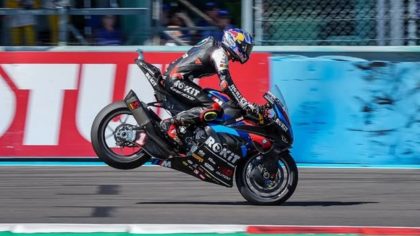 Hasil Race 1 WorldSBK Prancis 2025 Toprak Razgatlioglu Dominasi Balapan