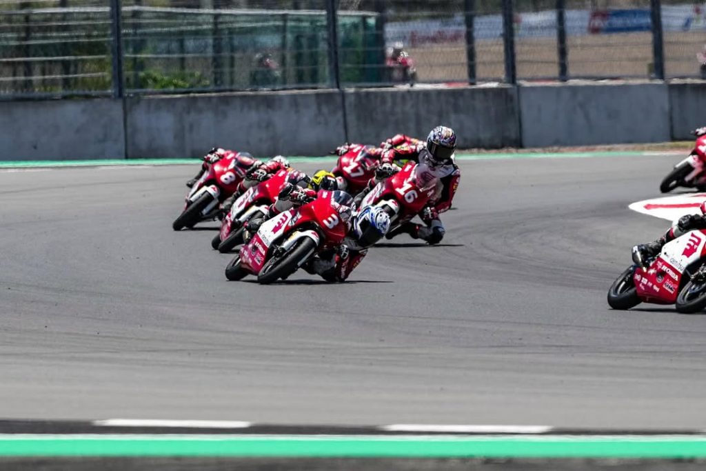 Pembalap Astra Honda Di IATC Mandalika 2025 Nyaris Podium, Tunjukkan Performa Mengesankan