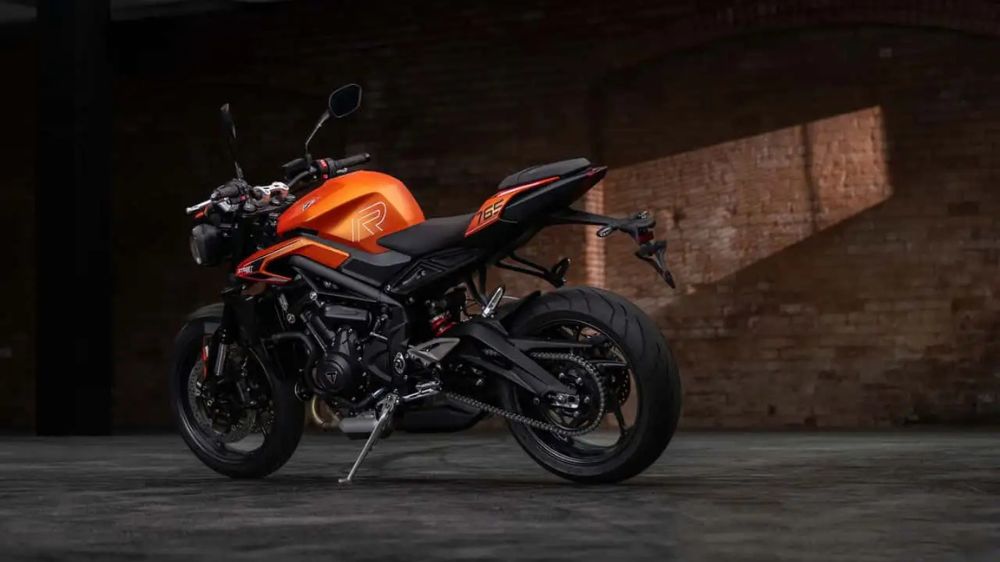 Triumph Street Triple Edisi RX dan Moto2 Dalam Proses Produksi, Siap Debut di EICMA 2025