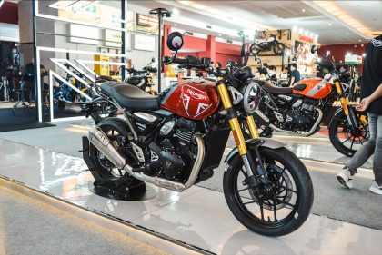 Triumph di IIMS 2026 Resmi Luncurkan Speed 400 dan Scrambler 400 X